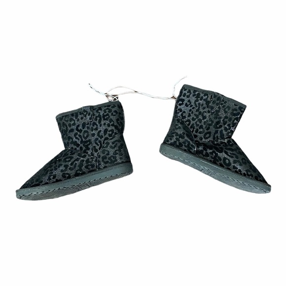 {Children's Place} Leopard Print Shimmering Boots - Picture 8 of 8